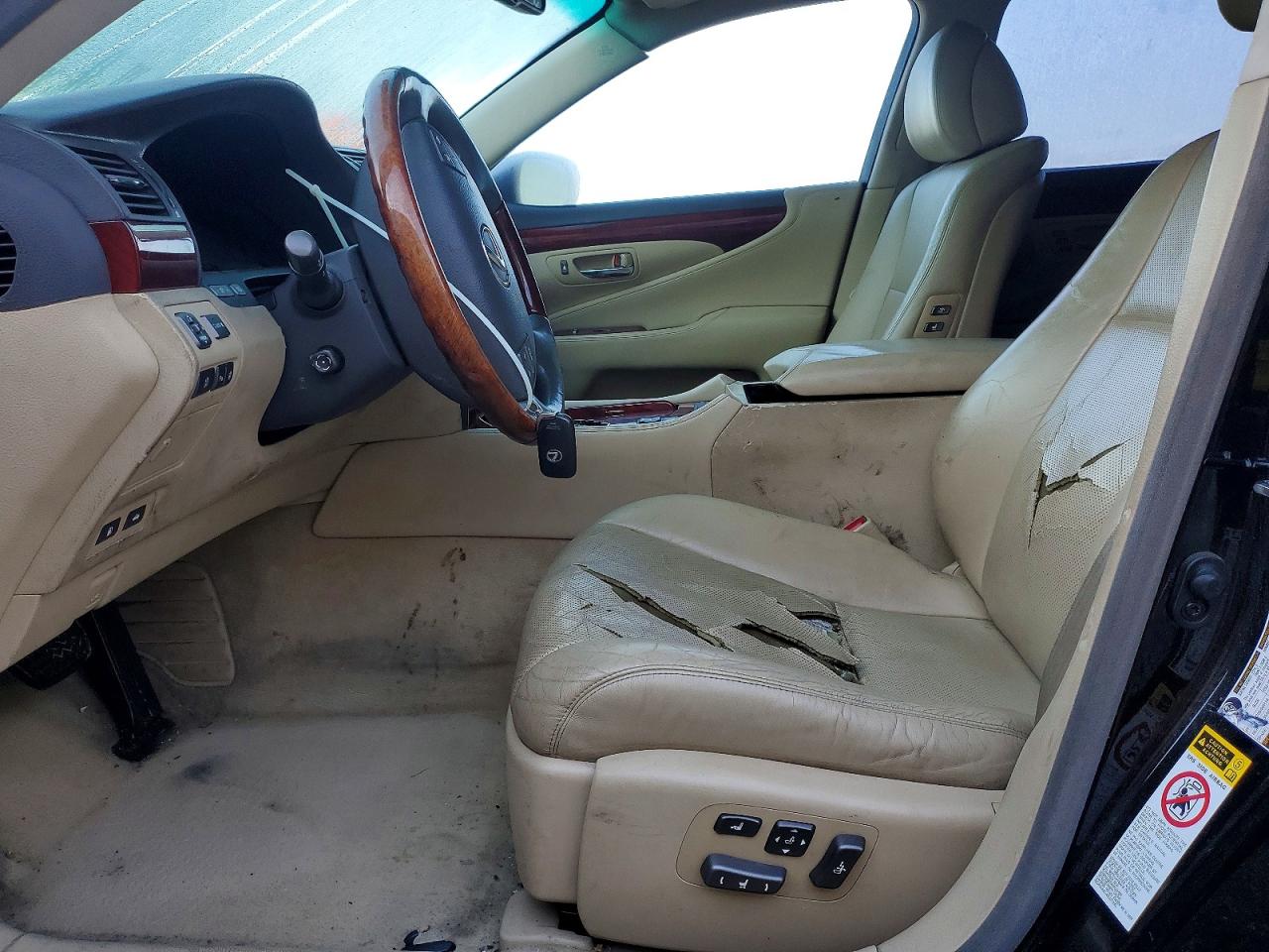 2008 LEXUS LS 460 photo 7