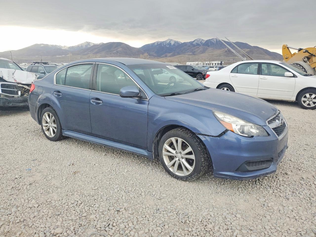 2013 SUBARU LEGACY 2.5I PREMIUM photo 4