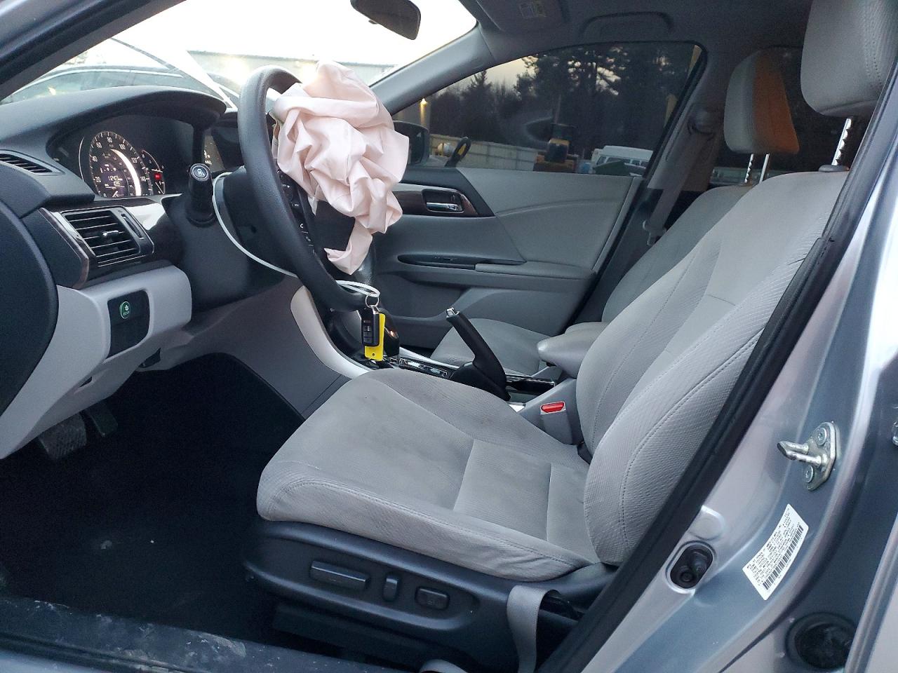 2016 HONDA ACCORD EX photo 7