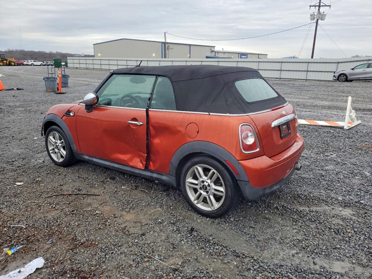 2014 MINI COOPER photo 2