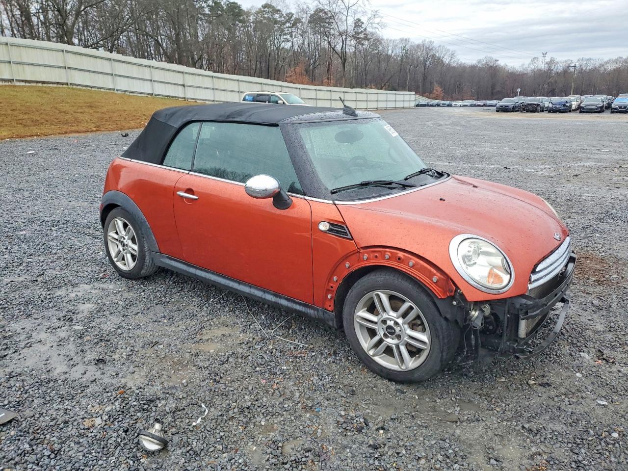 2014 MINI COOPER photo 4