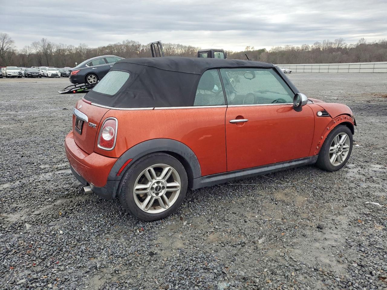 2014 MINI COOPER photo 3