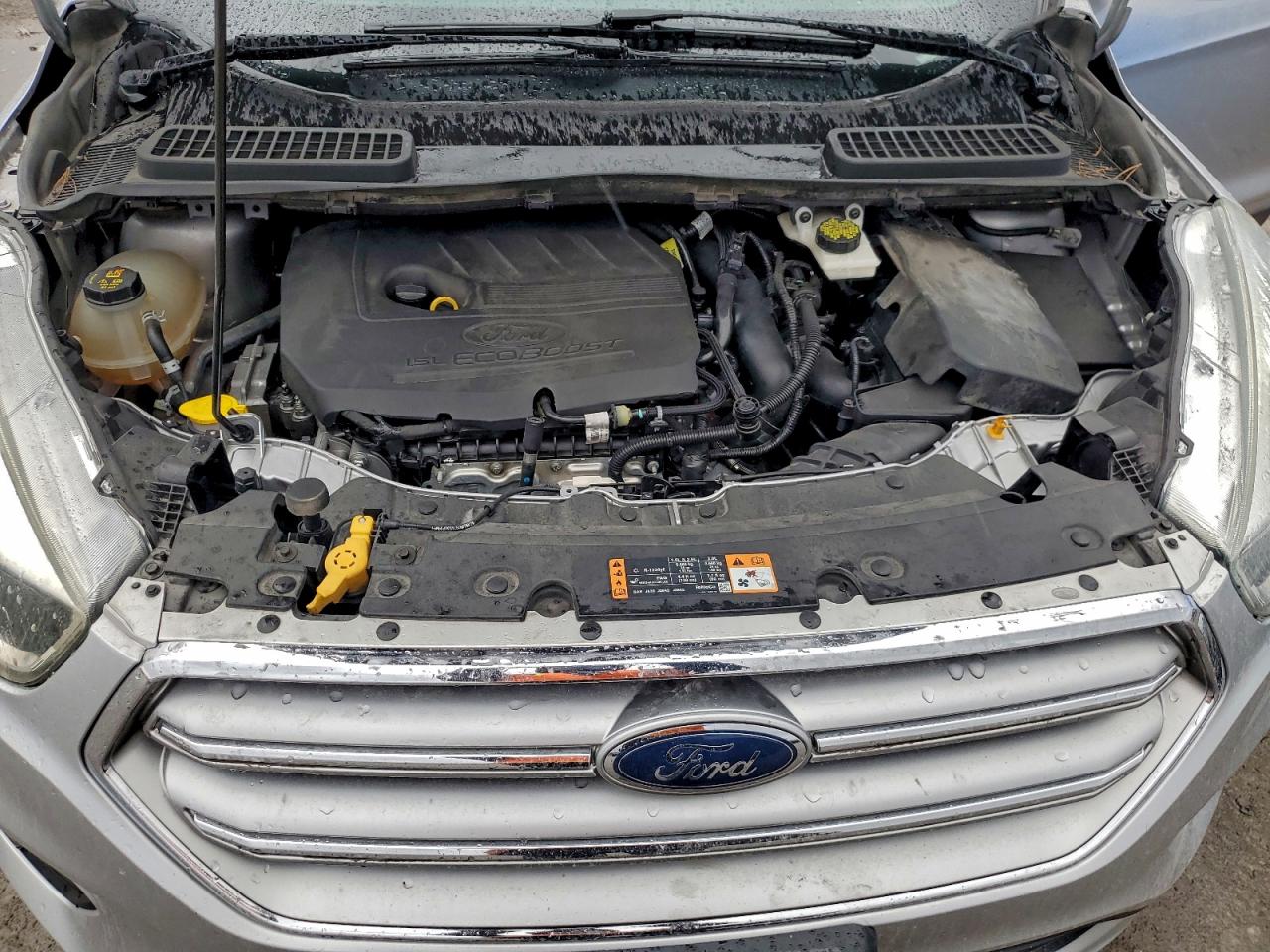 2017 FORD ESCAPE SE photo 12