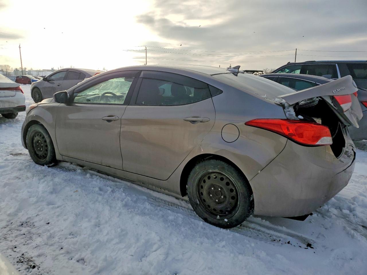2013 HYUNDAI ELANTRA GLS photo 2