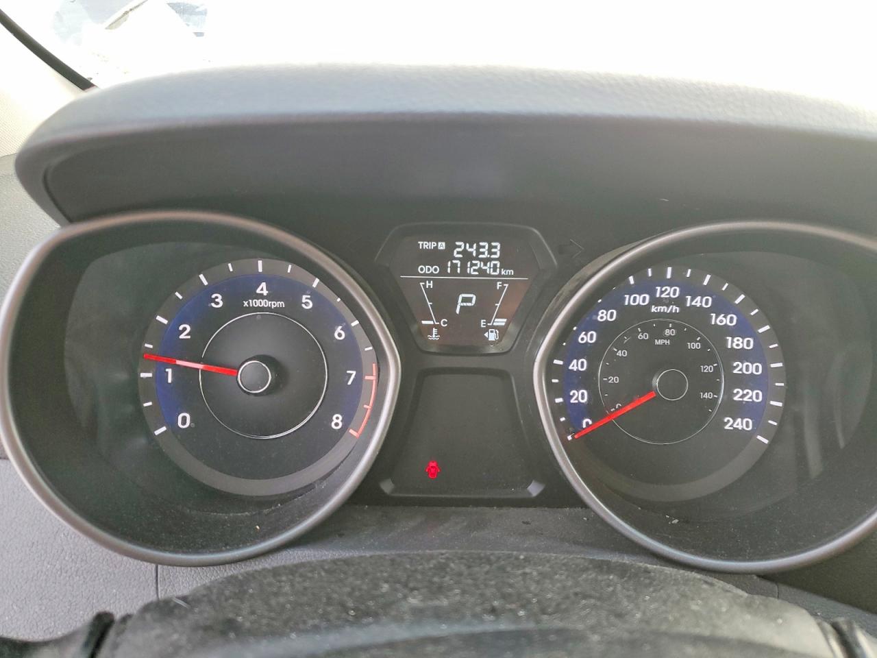 2013 HYUNDAI ELANTRA GLS photo 9