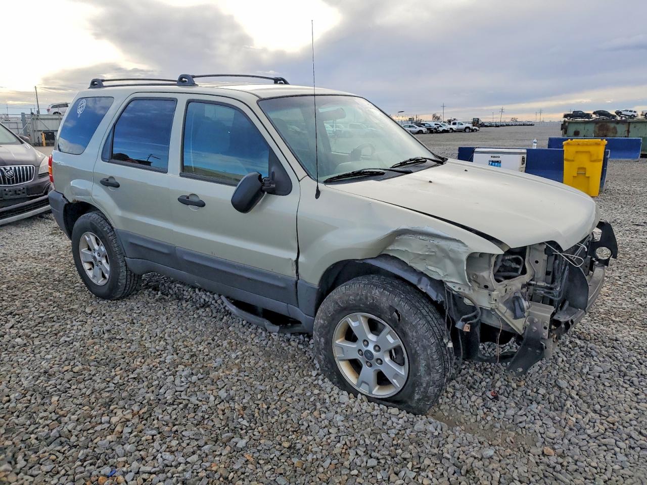 2006 FORD ESCAPE XLT photo 4