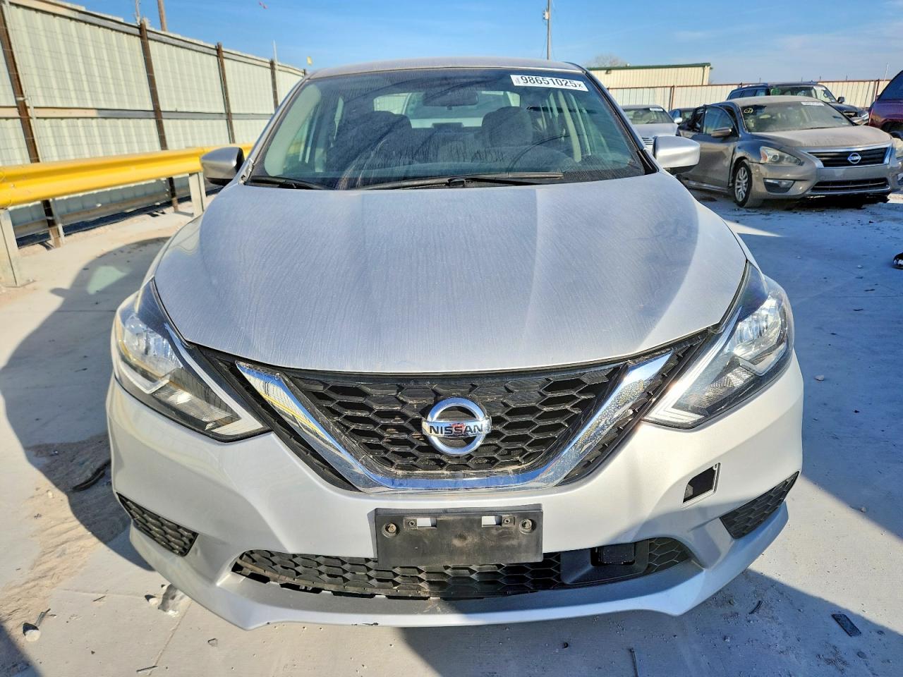 2019 NISSAN SENTRA S photo 5