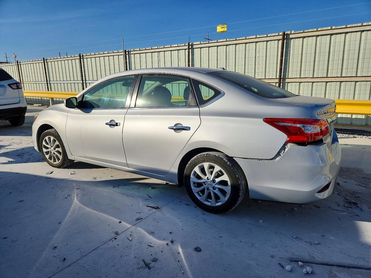 2019 NISSAN SENTRA S photo 2