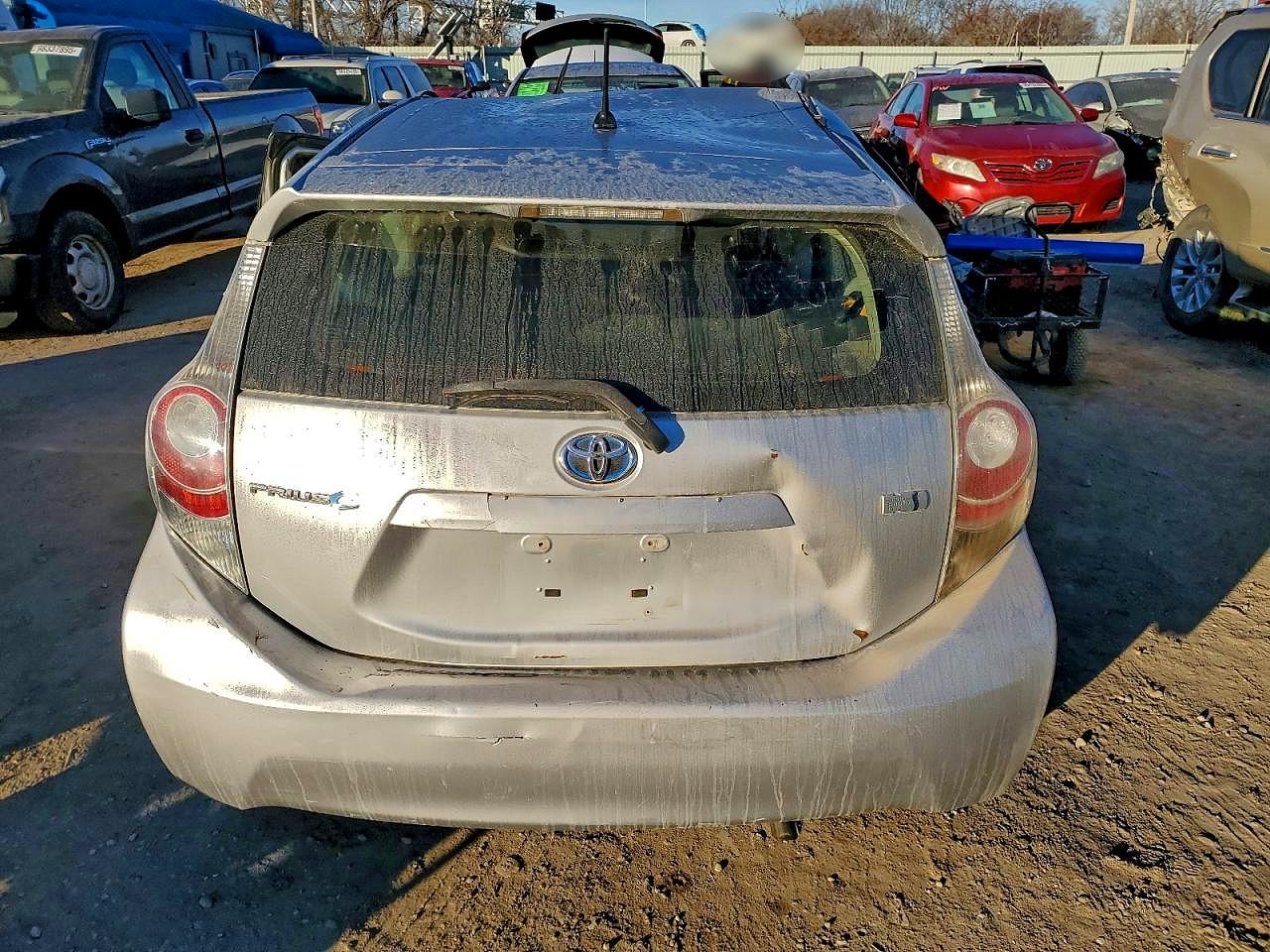 2013 TOYOTA PRIUS C photo 6