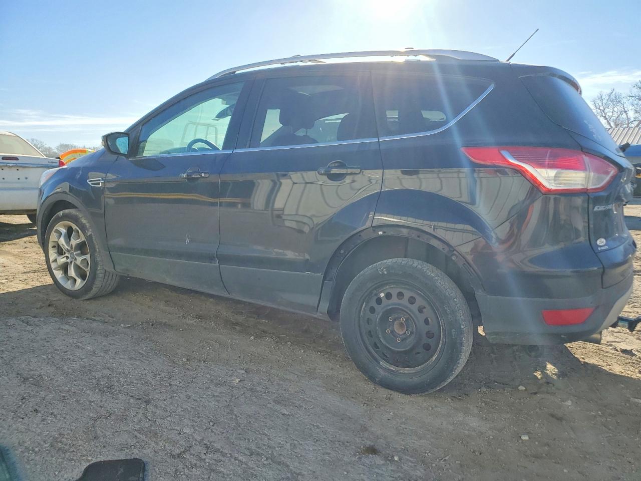 2013 FORD ESCAPE TITANIUM photo 2