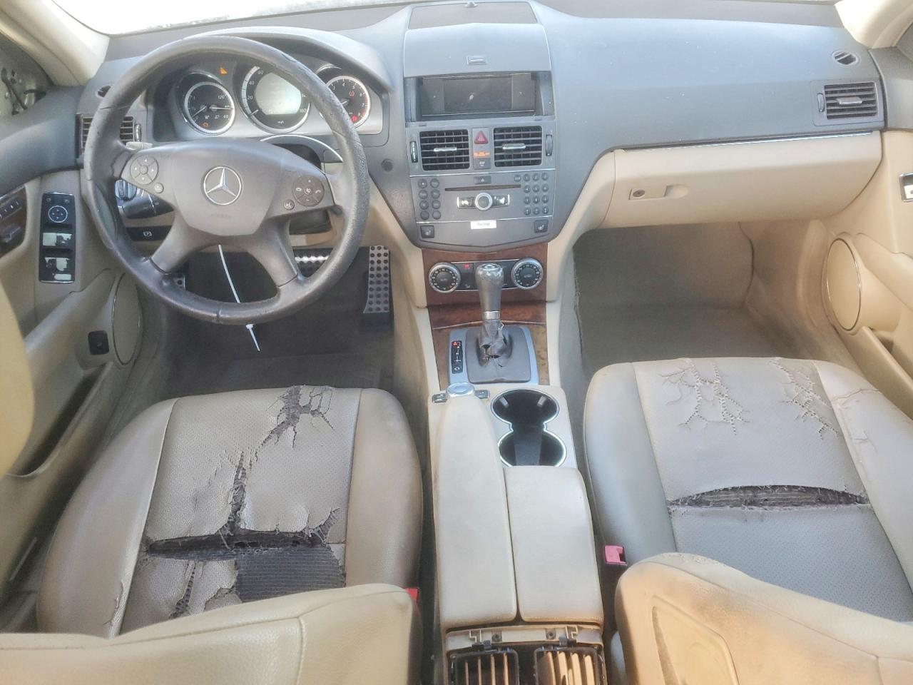 2010 MERCEDES-BENZ C 300 photo 8