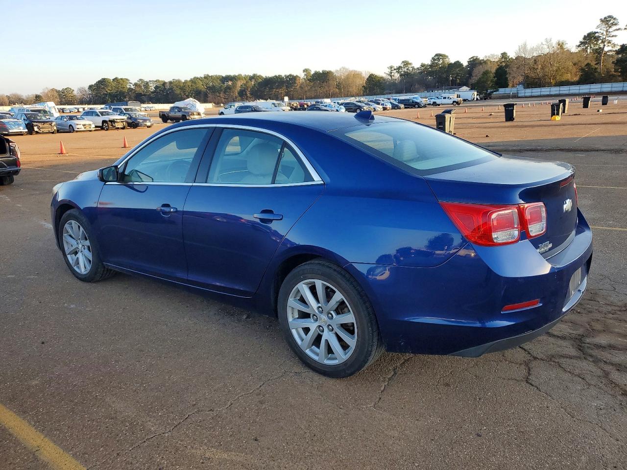 2013 CHEVROLET MALIBU 2LT photo 2