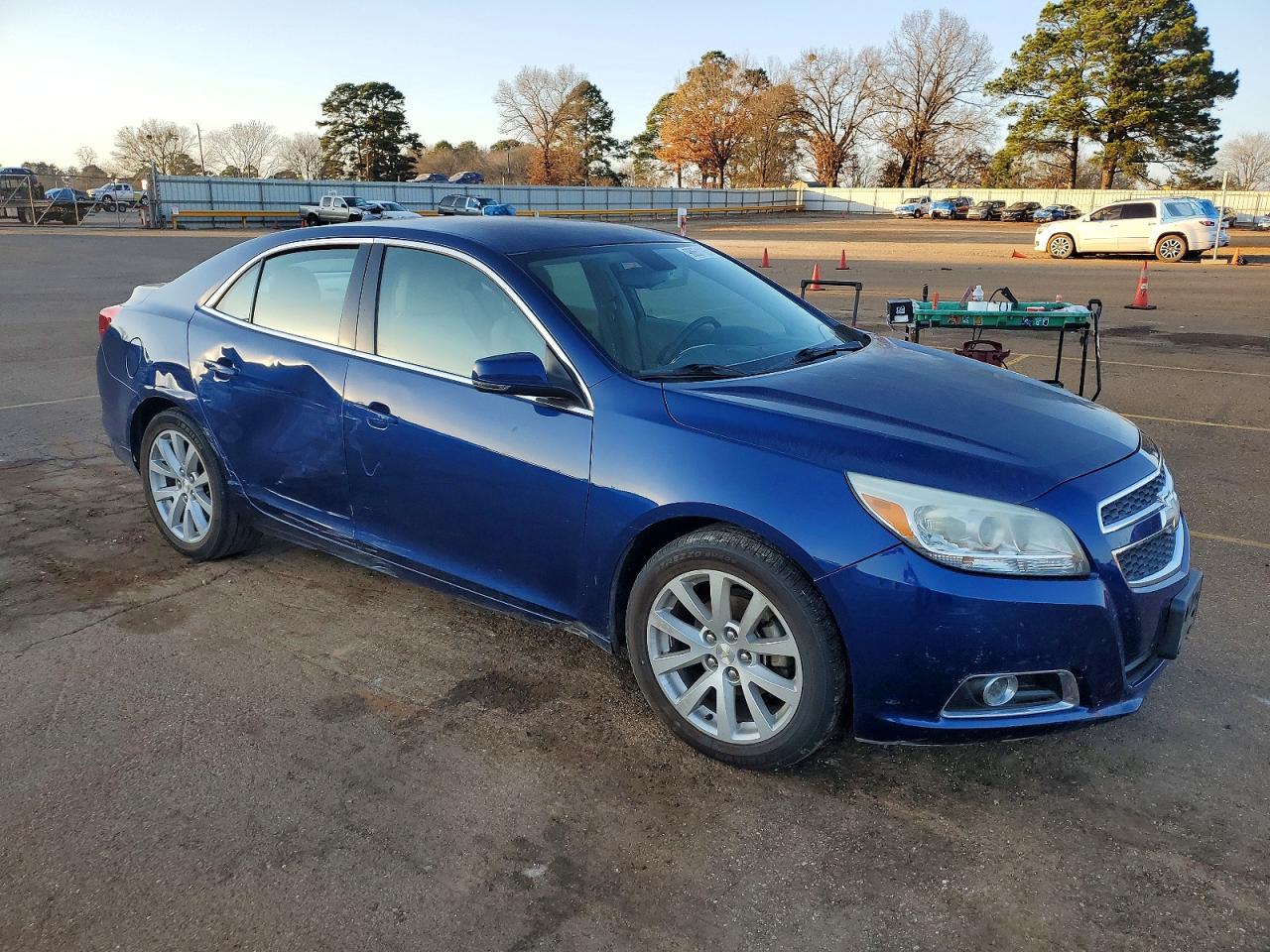 2013 CHEVROLET MALIBU 2LT photo 4