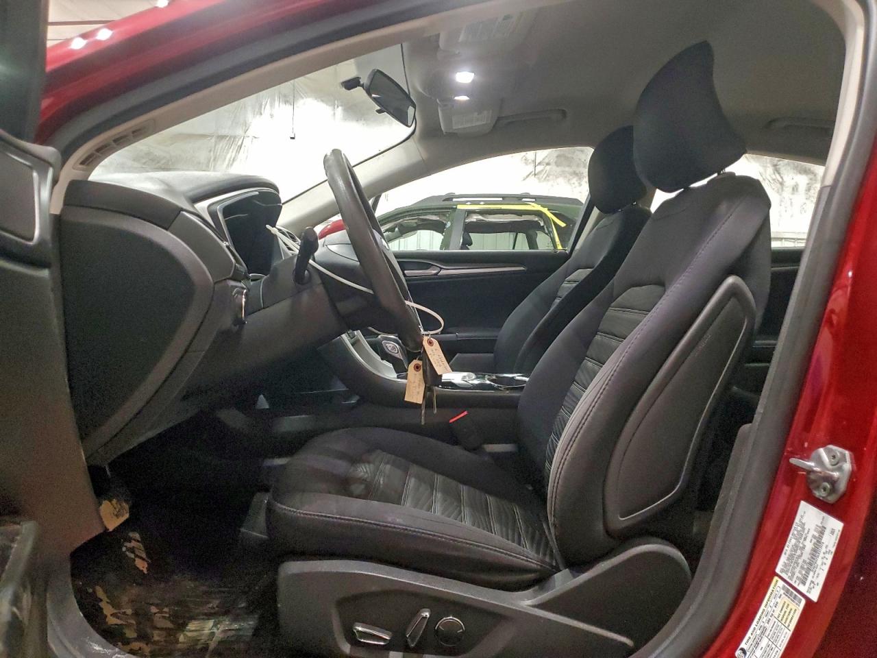 2016 FORD FUSION SE photo 7
