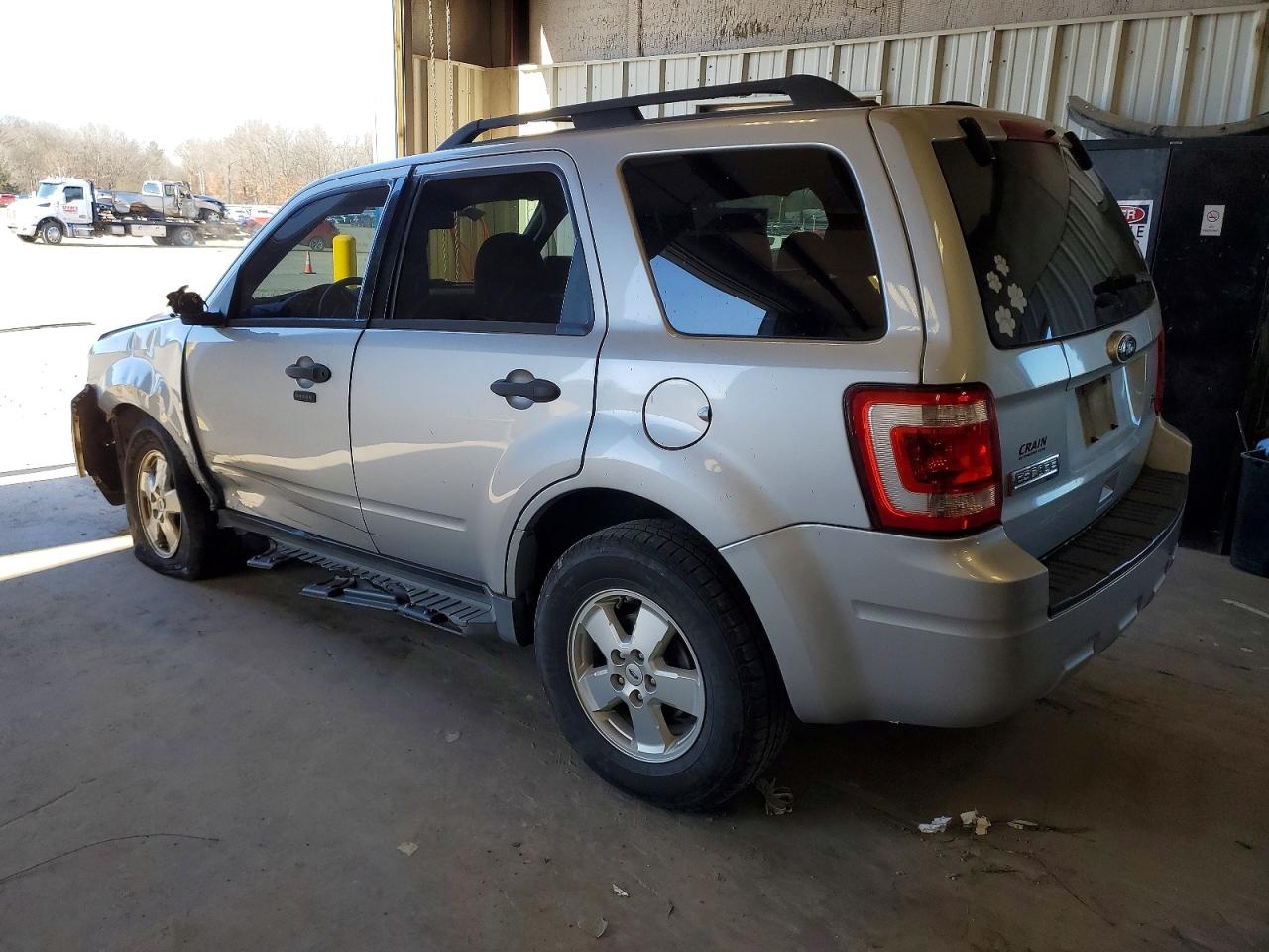 2012 FORD ESCAPE XLT photo 2