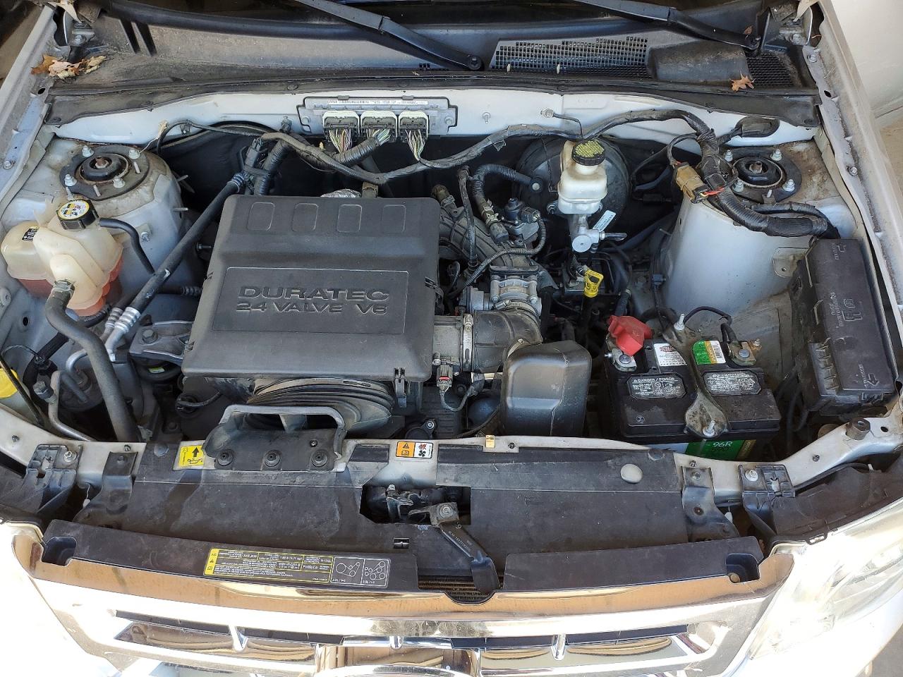 2012 FORD ESCAPE XLT photo 11