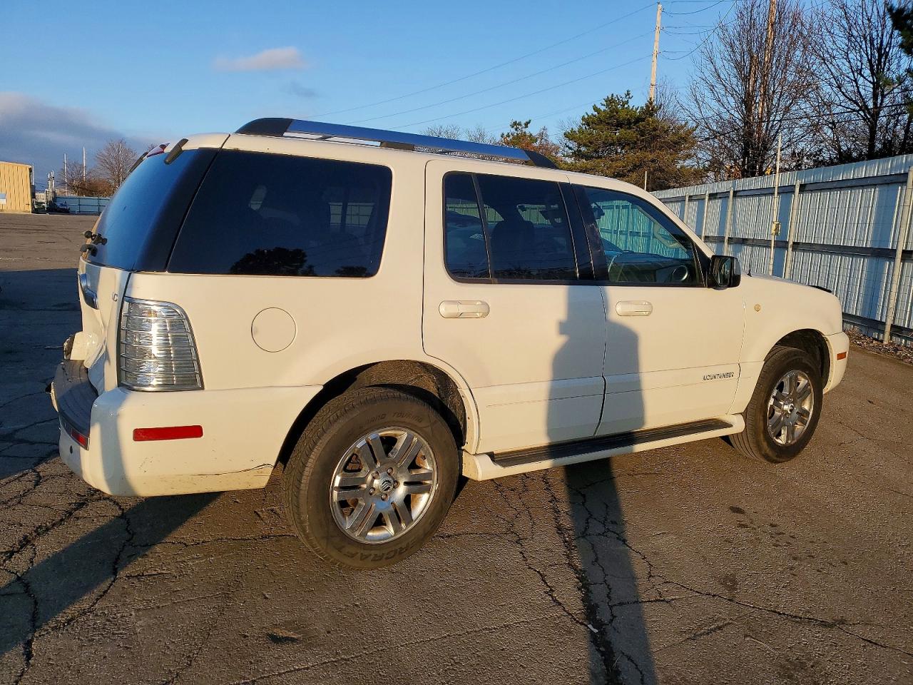 2008 MERCURY MOUNTAINEER PREMIER photo 3