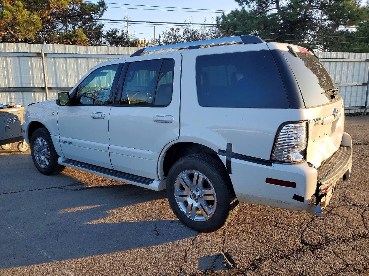 2008 MERCURY MOUNTAINEER PREMIER photo 2