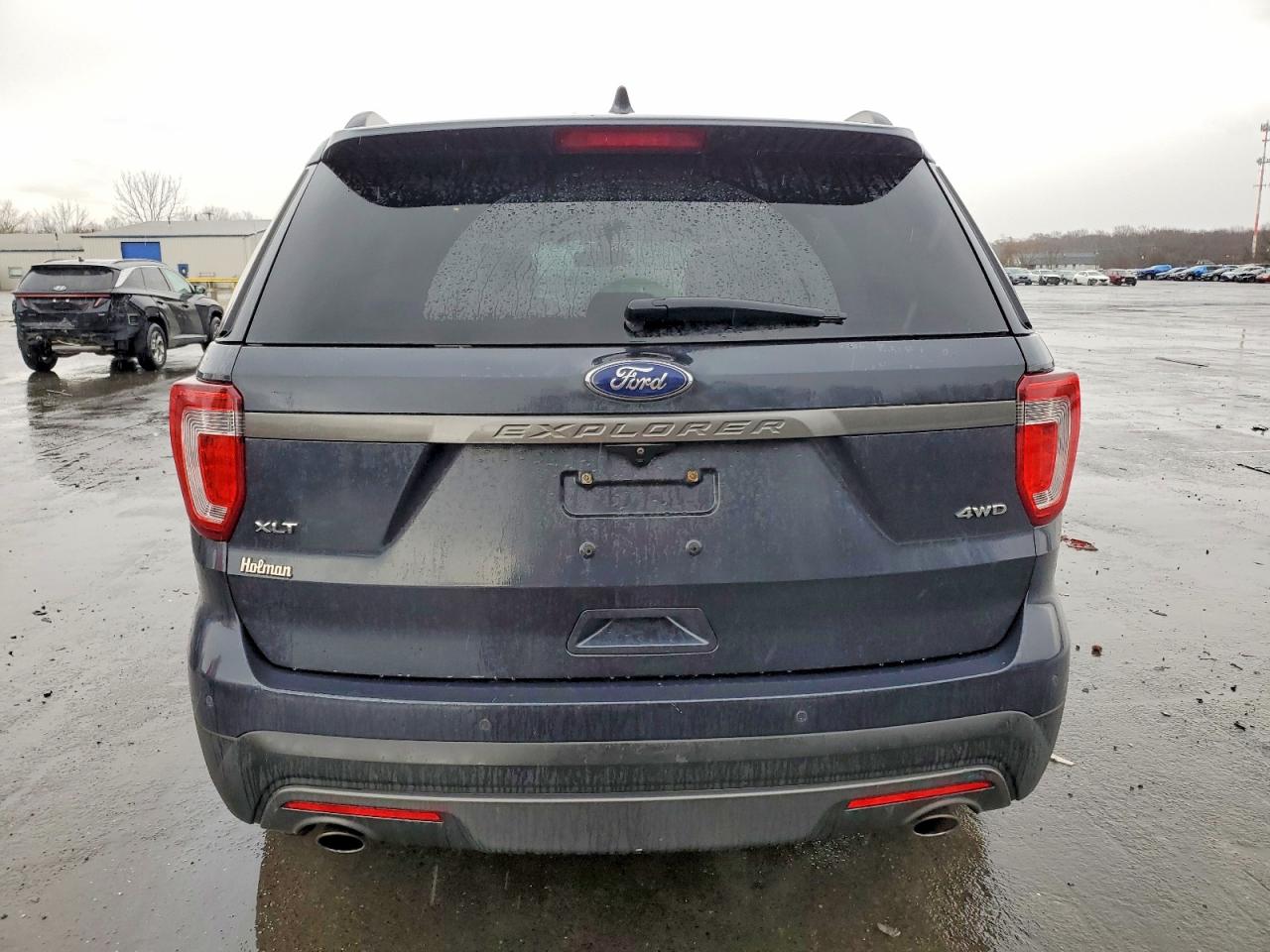2017 FORD EXPLORER XLT photo 6