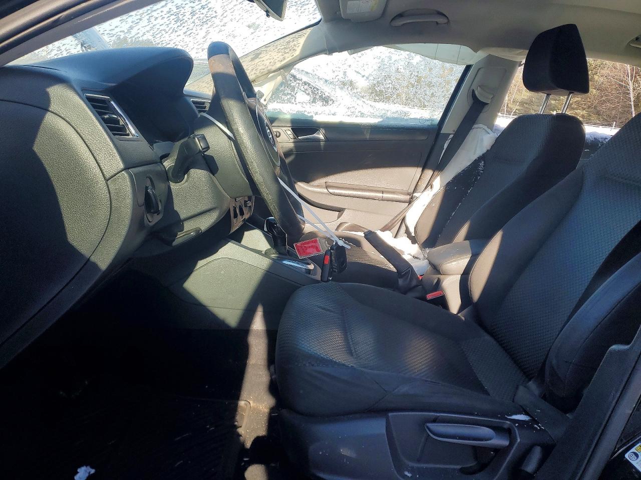 2013 VOLKSWAGEN JETTA BASE photo 7