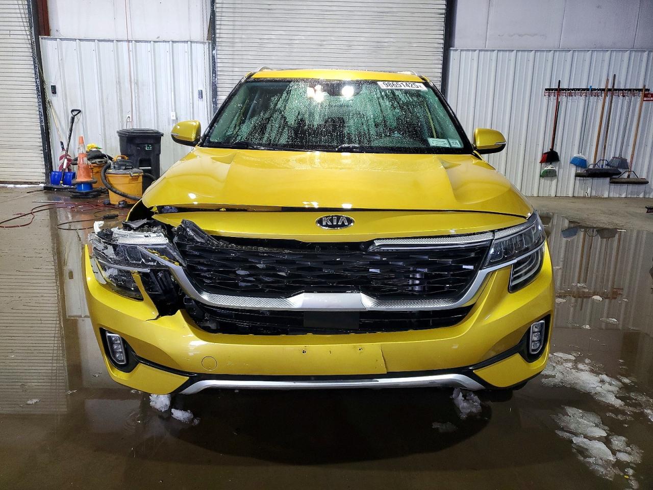 2021 KIA SELTOS SX photo 5