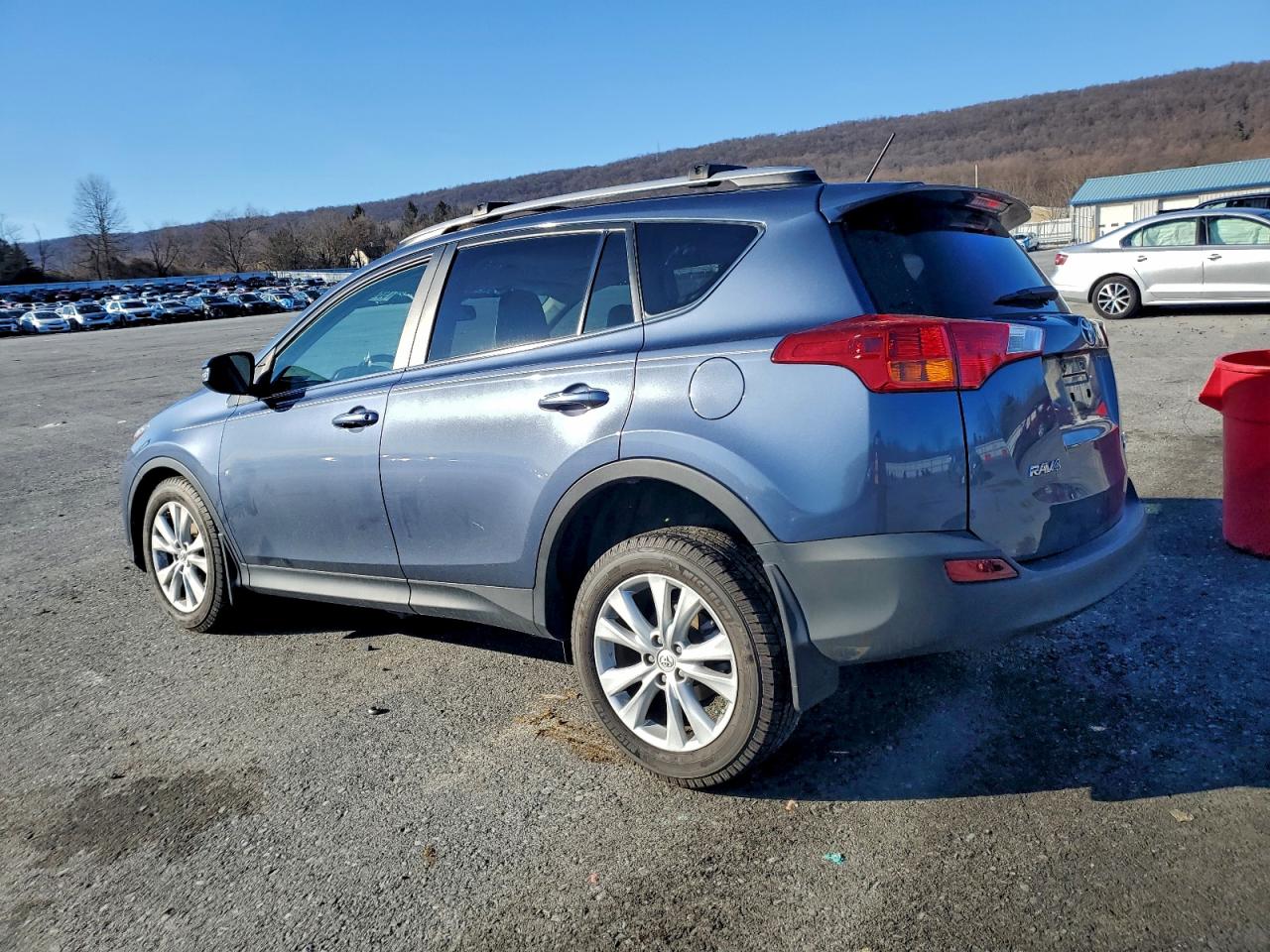 2013 TOYOTA RAV4 LIMITED photo 2