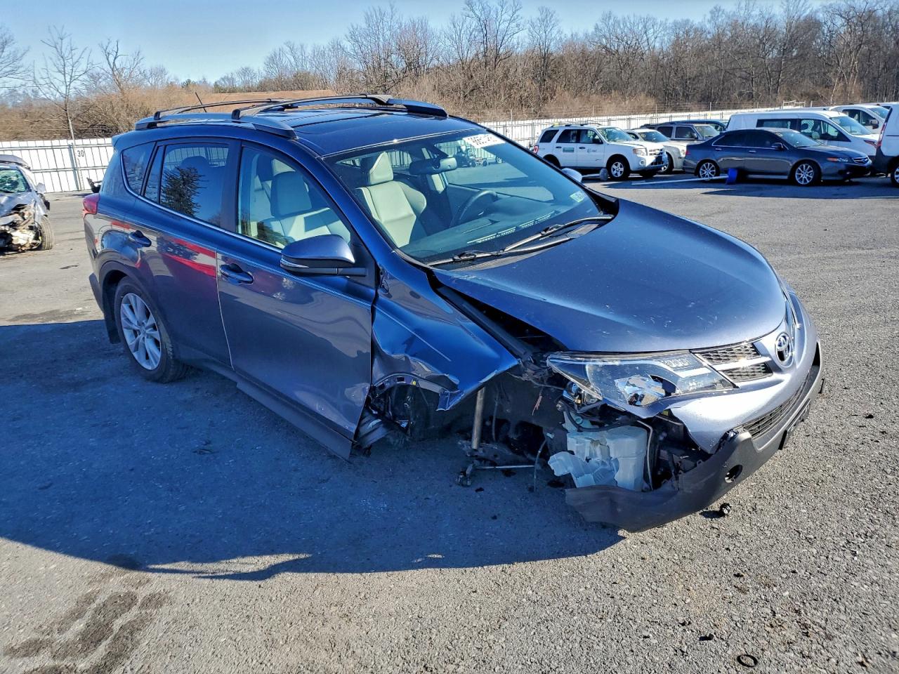 2013 TOYOTA RAV4 LIMITED photo 4