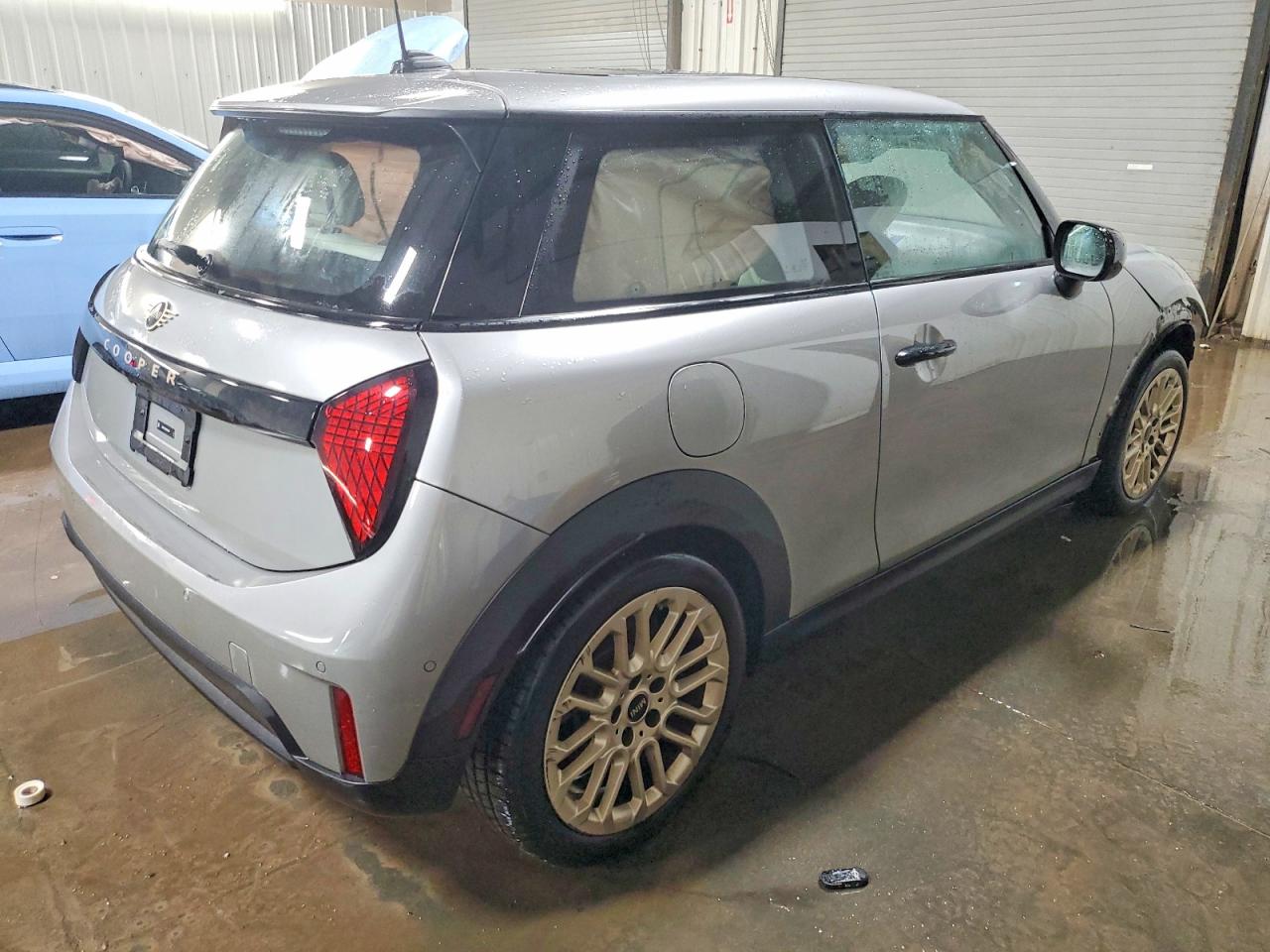 2025 MINI COOPER BASE photo 3