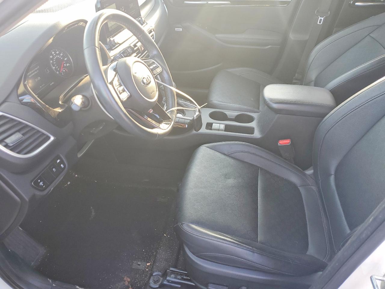 2021 KIA SELTOS SX photo 7