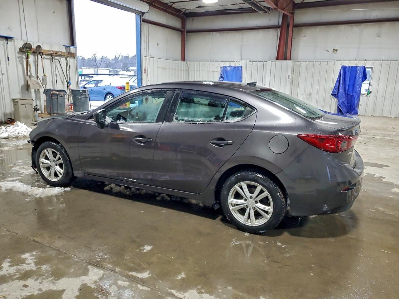 2017 MAZDA 3 TOURING photo 2
