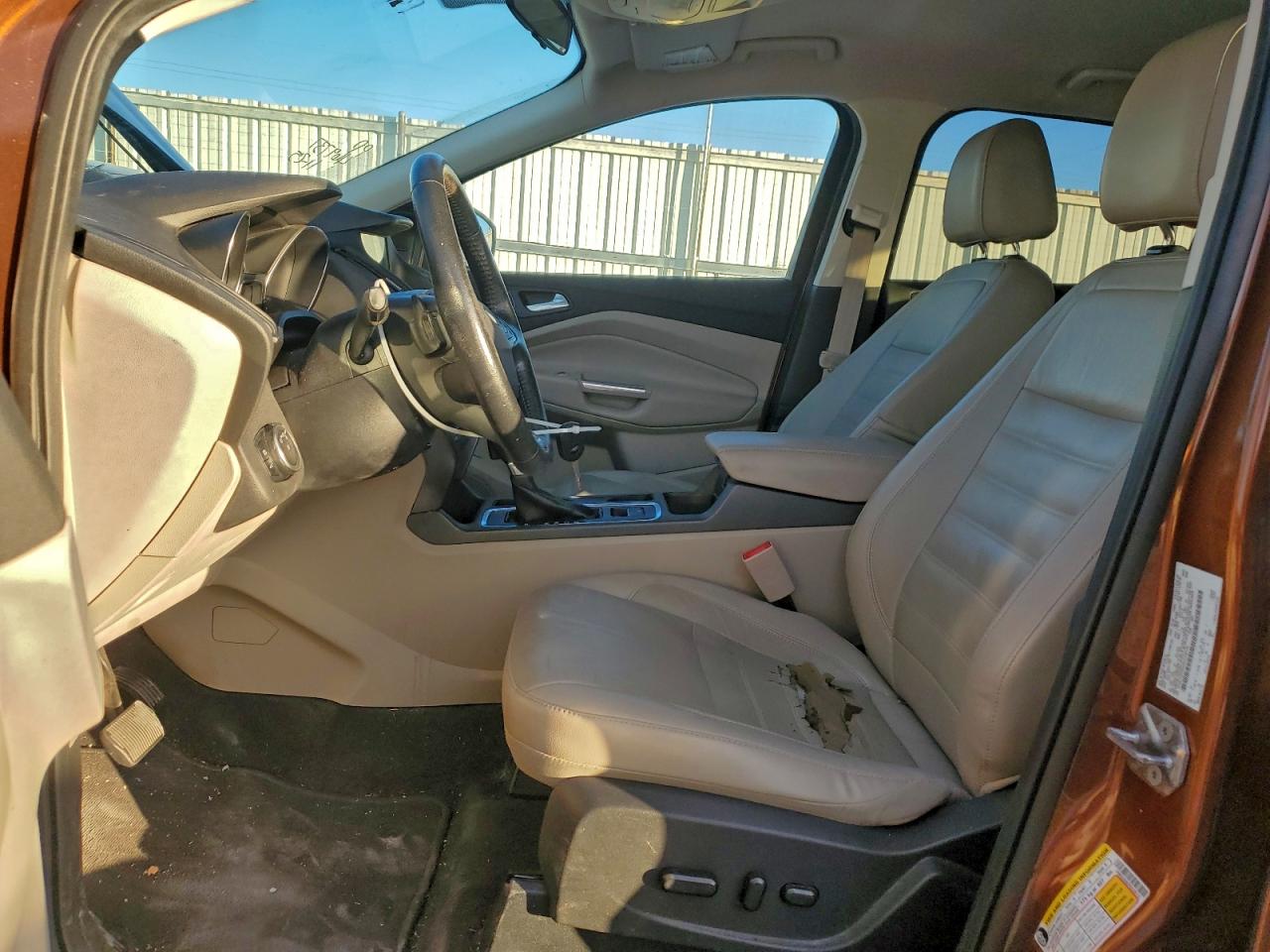 2017 FORD ESCAPE SE photo 7