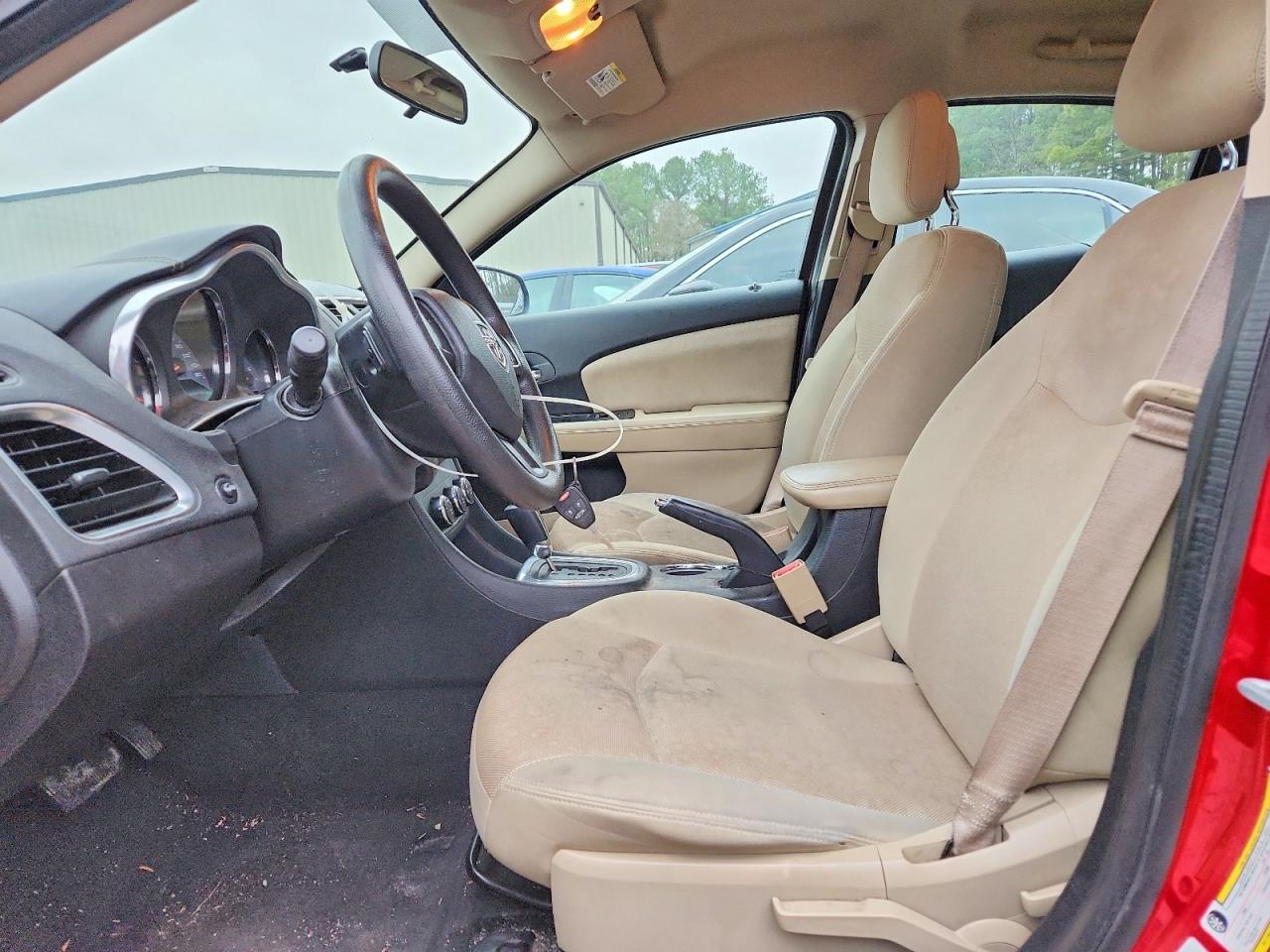 2014 DODGE AVENGER SE photo 7