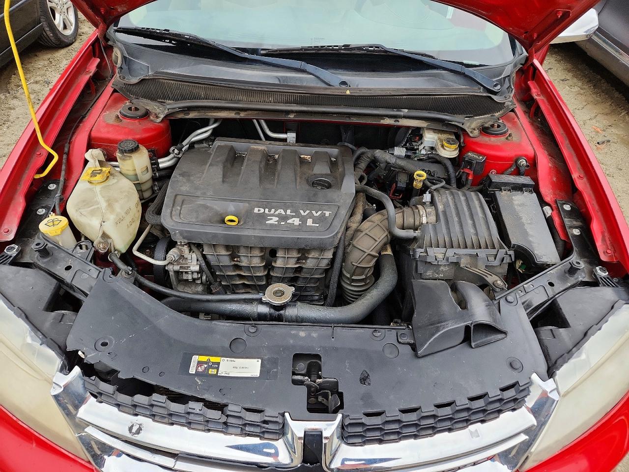 2014 DODGE AVENGER SE photo 11
