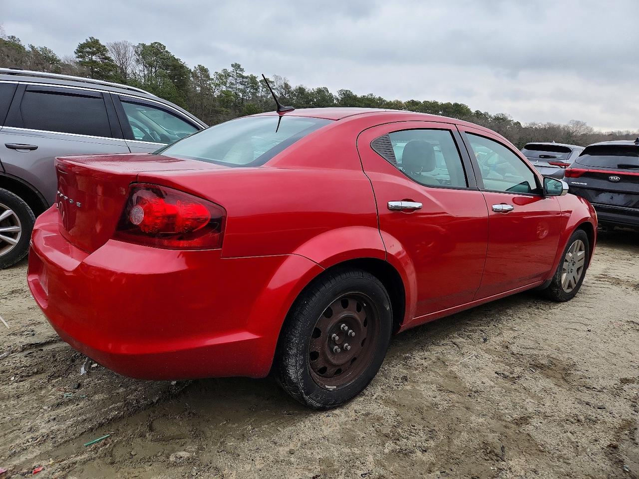 2014 DODGE AVENGER SE photo 3