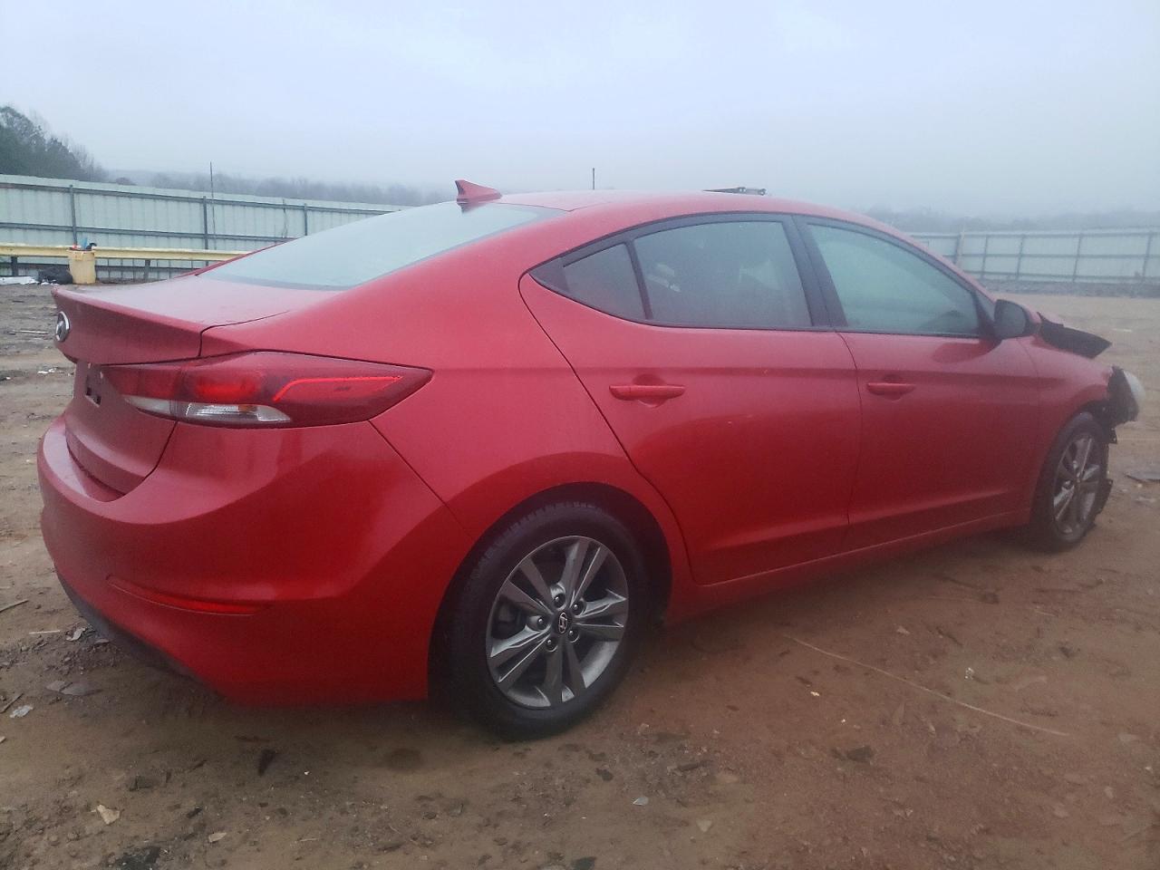2018 HYUNDAI ELANTRA SEL photo 3
