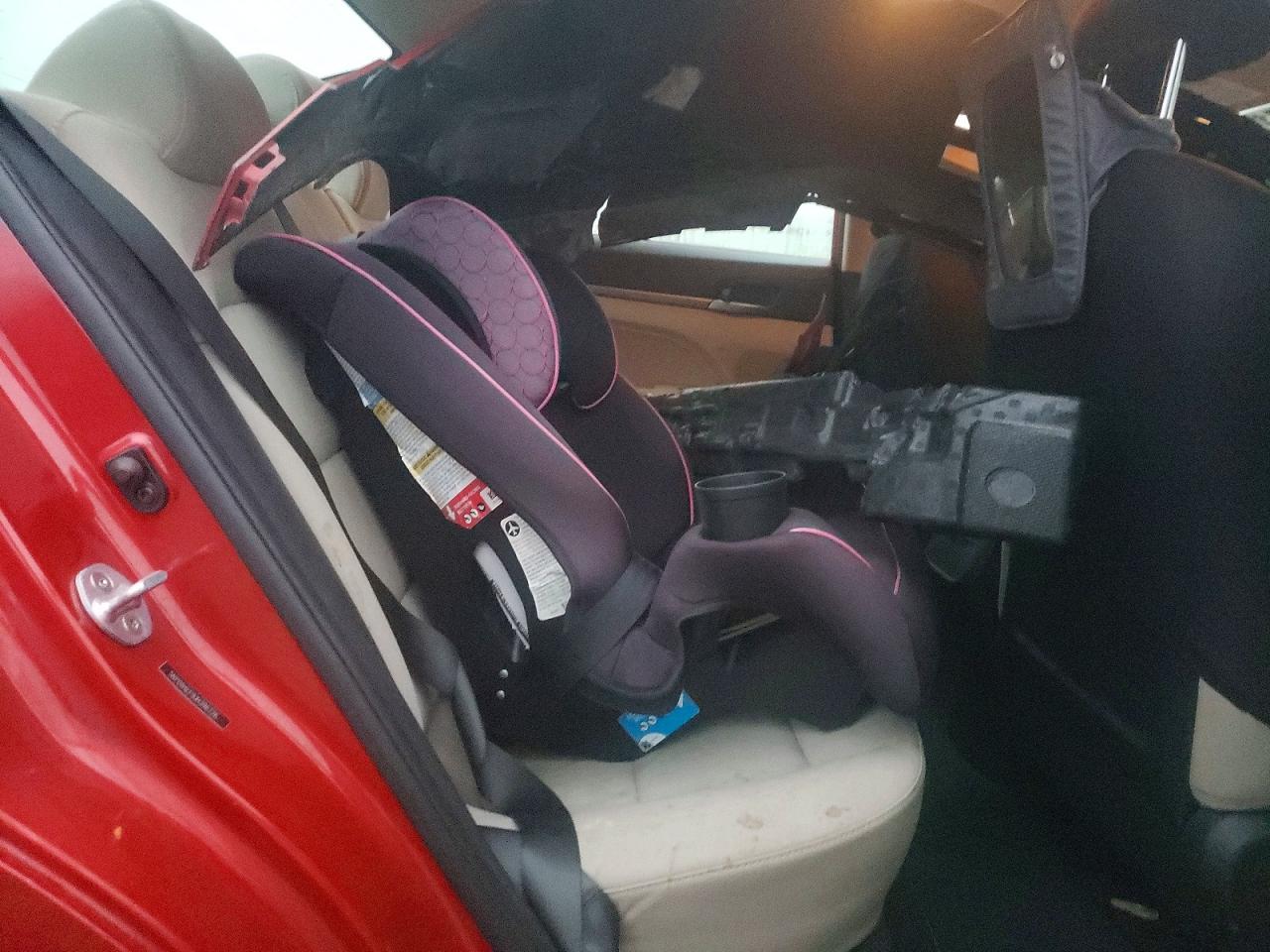 2018 HYUNDAI ELANTRA SEL photo 10