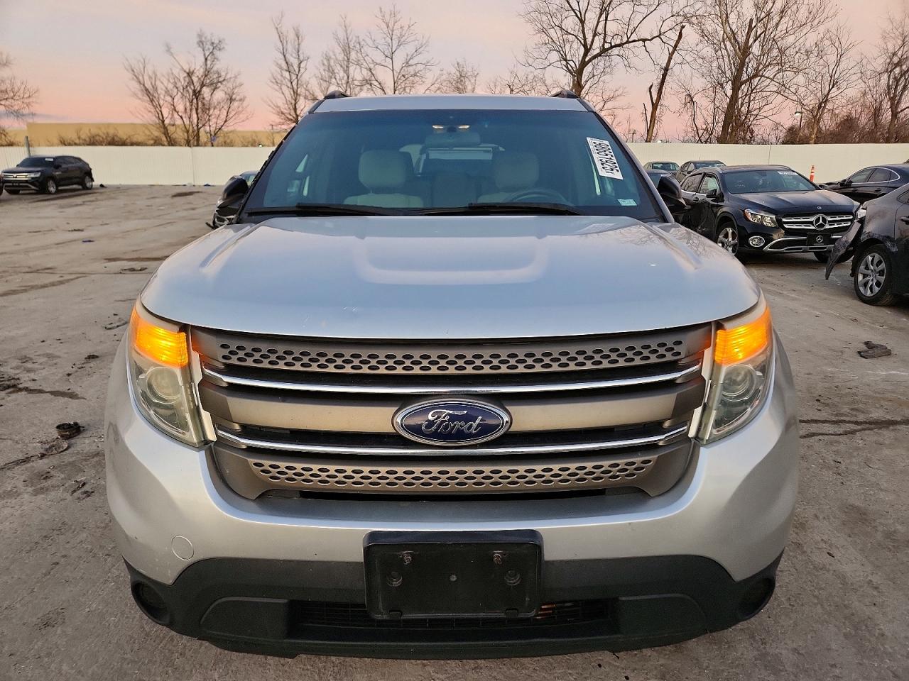 2013 FORD EXPLORER photo 5