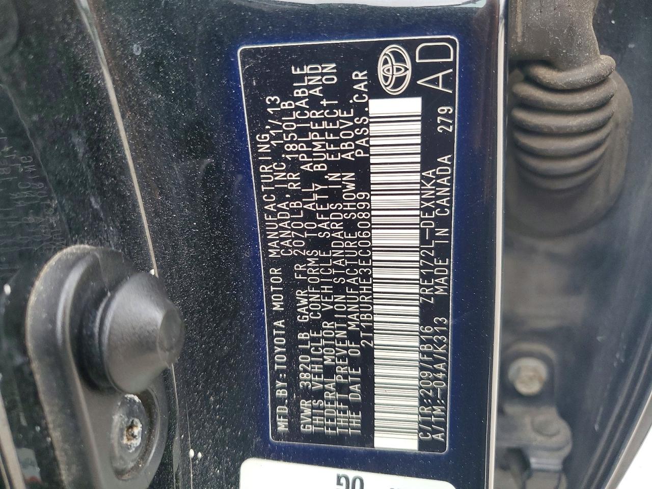 2014 TOYOTA COROLLA L photo 13