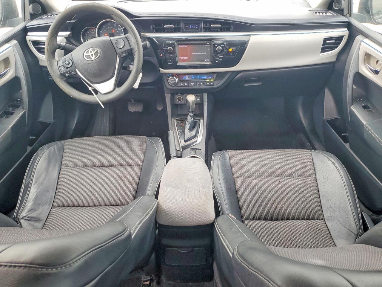 2014 TOYOTA COROLLA L photo 8