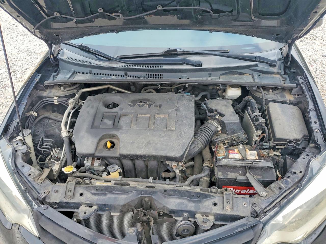 2014 TOYOTA COROLLA L photo 11