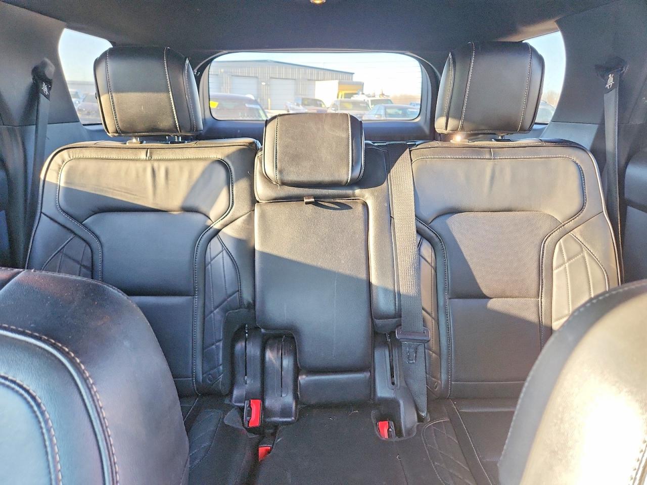 2016 FORD EXPLORER PLATINUM photo 10