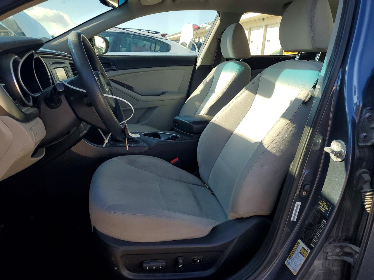 2015 KIA OPTIMA LX photo 7