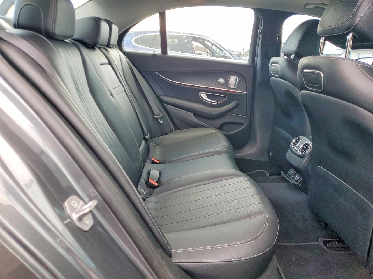 2018 MERCEDES-BENZ E 300 4MATIC photo 10