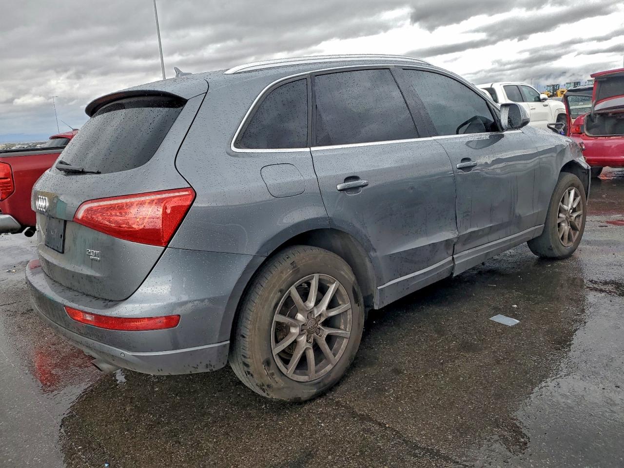 2012 AUDI Q5 PREMIUM PLUS photo 3
