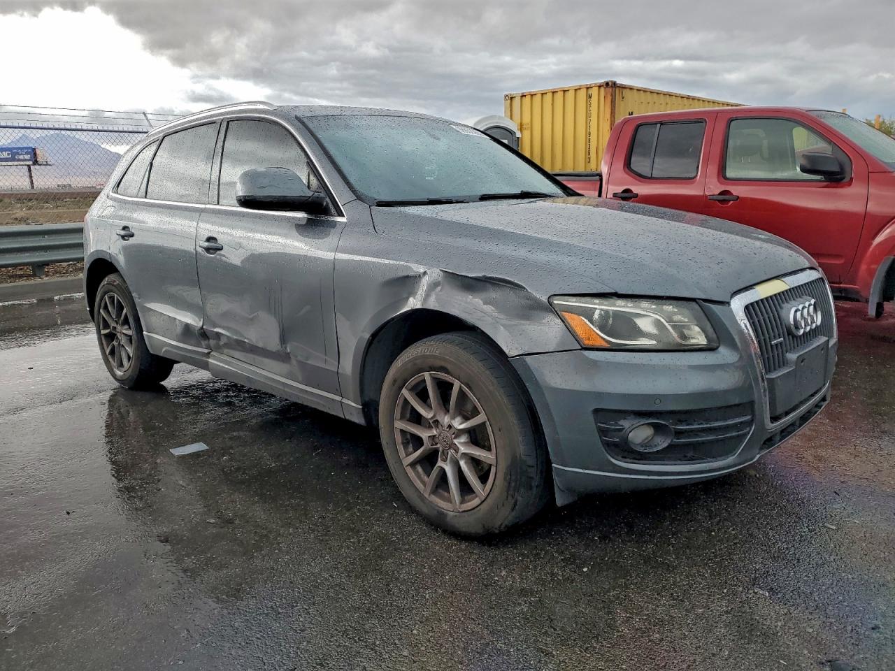 2012 AUDI Q5 PREMIUM PLUS photo 4