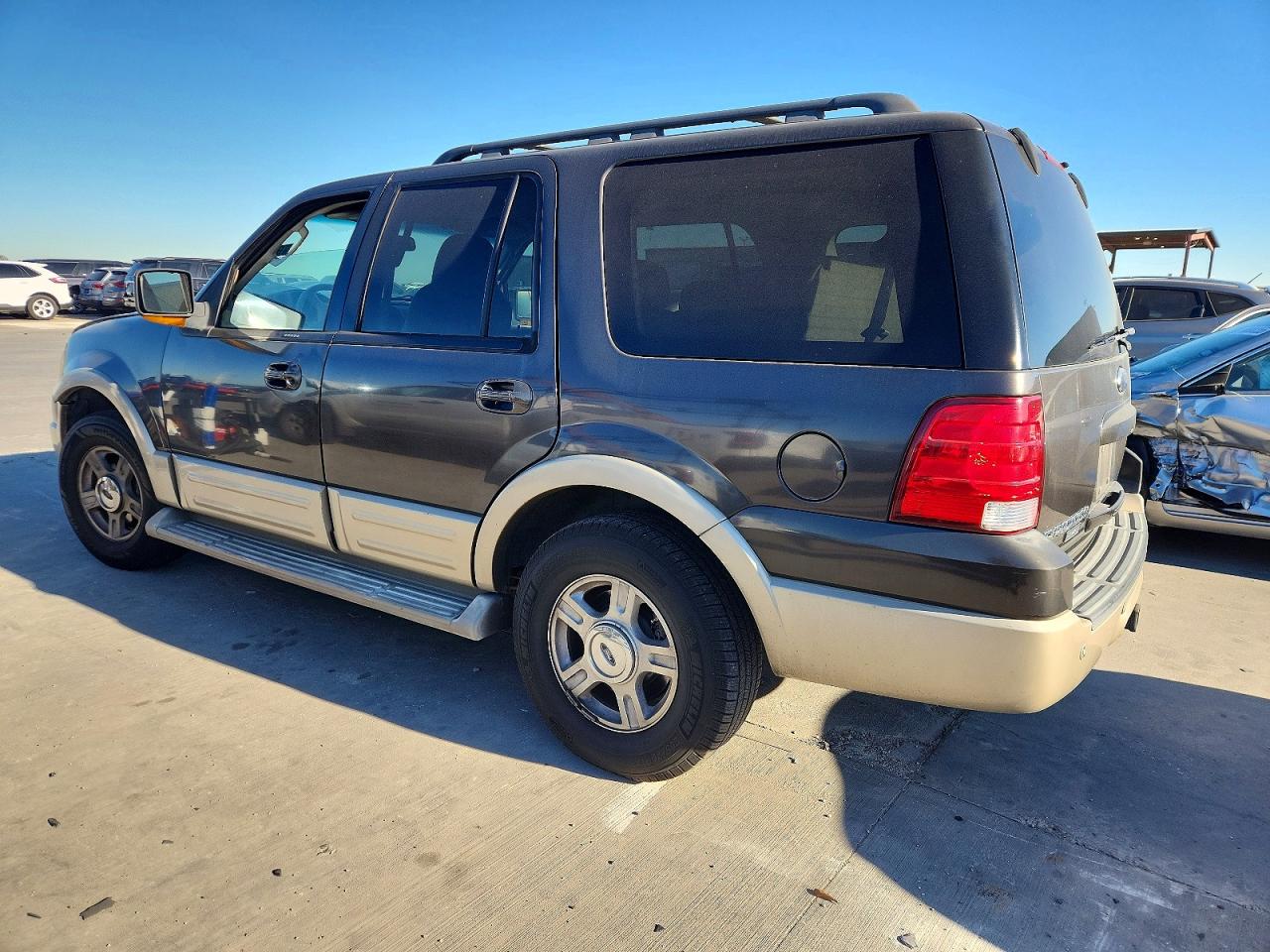 2006 FORD EXPEDITION EDDIE BAUER photo 2