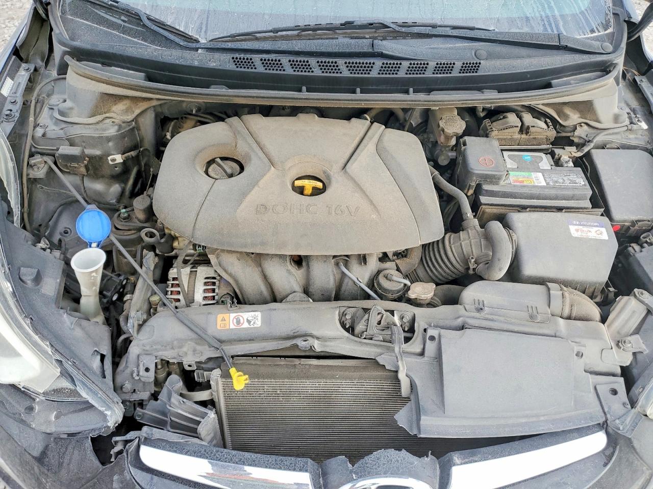 2016 HYUNDAI ELANTRA SE photo 11