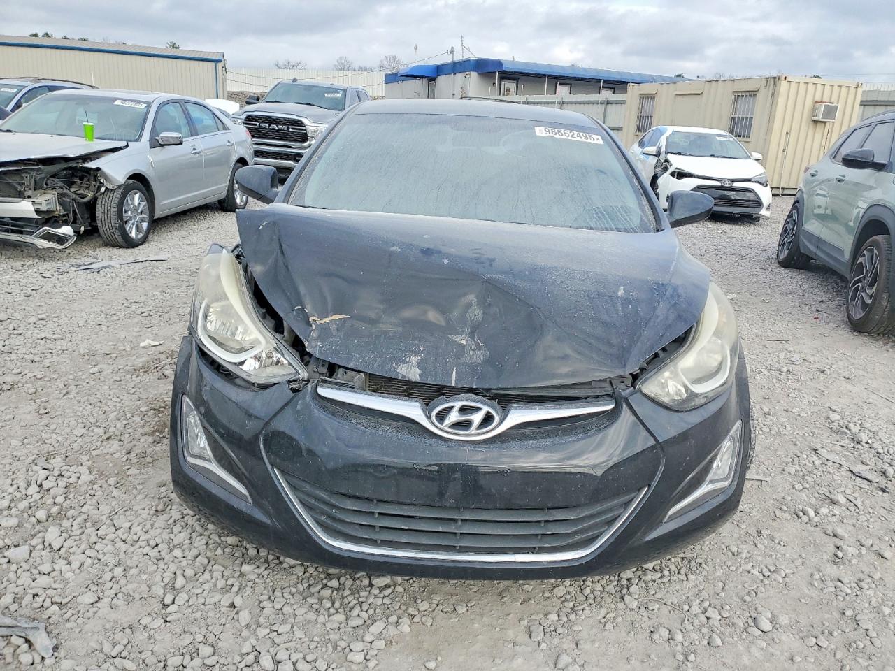 2016 HYUNDAI ELANTRA SE photo 5