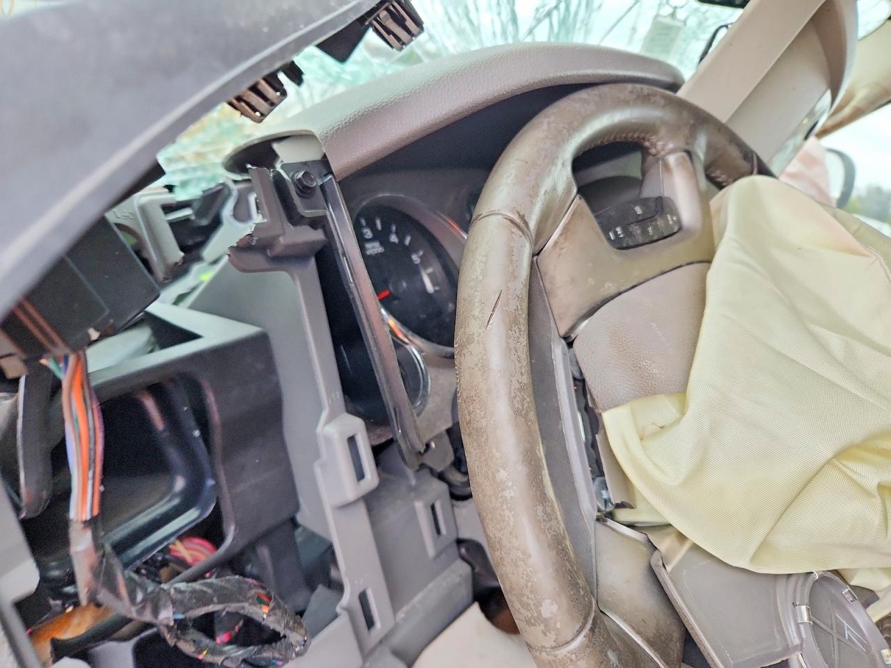 2007 GMC NEW SIERRA C1500 photo 9