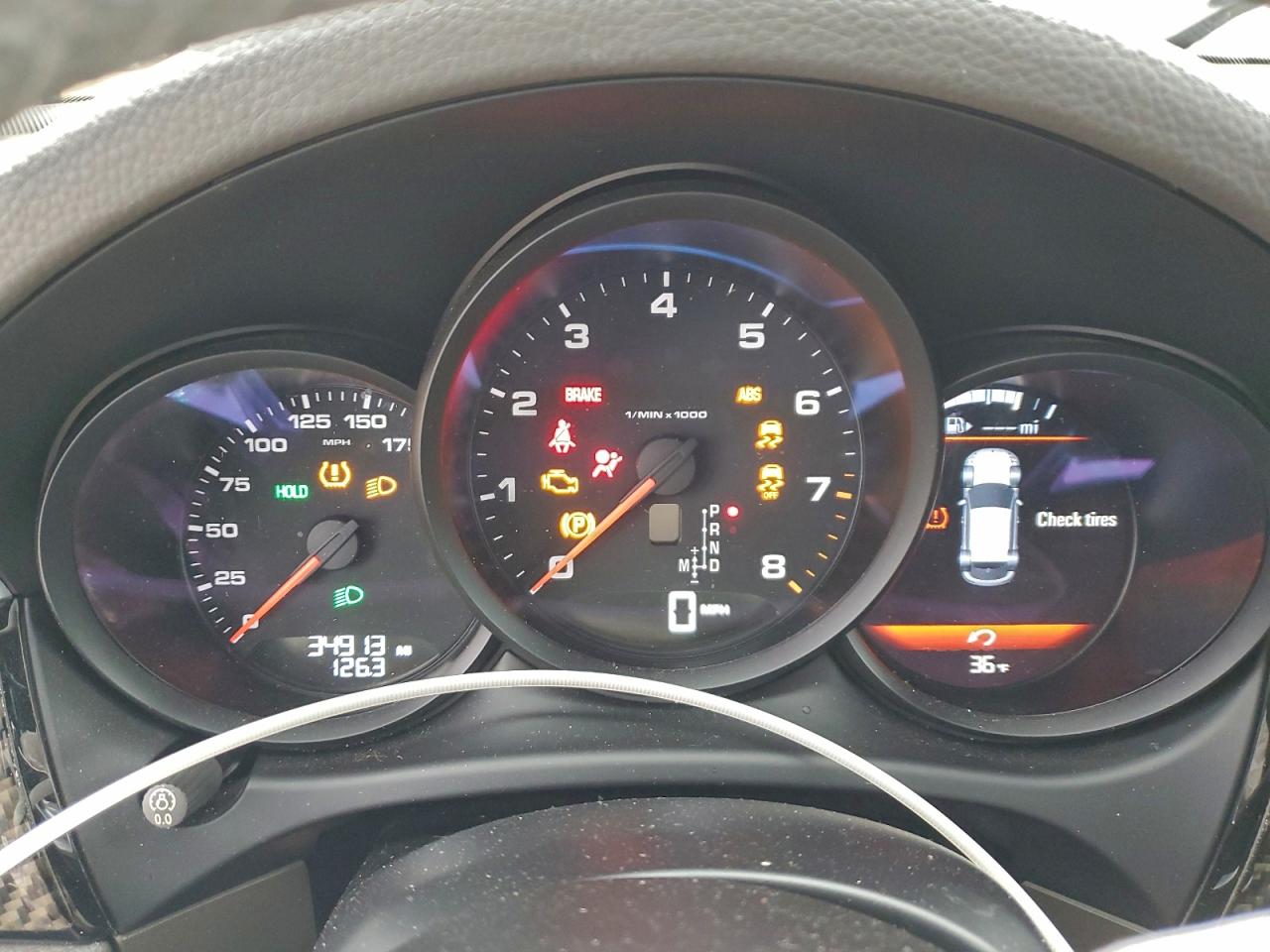 2018 PORSCHE MACAN photo 9
